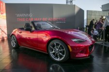 2016-miata-mx5-mazda-reveal-live-gallery-pics-specs-9-1.jpg
