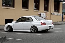 spoilerless impreza.jpg