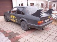 batmobile-remakes-16.jpg